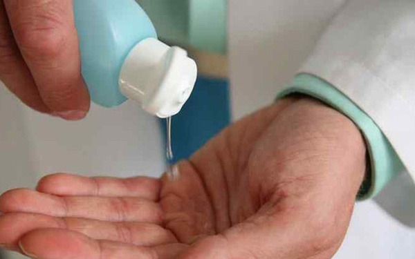 Nước rửa tay khô ngăn ngừa bệnh dịch do virus Corona